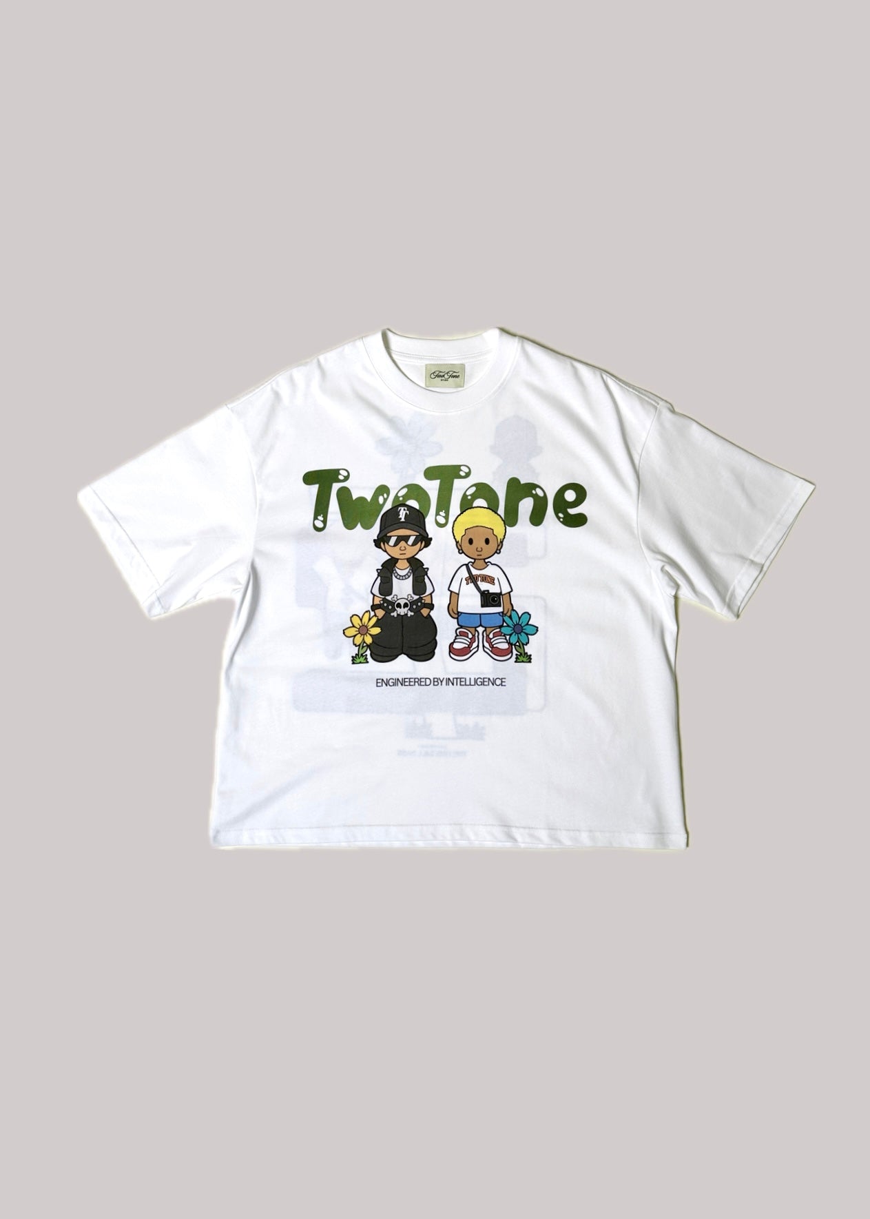 Two Tone Wrld Graphic Tee